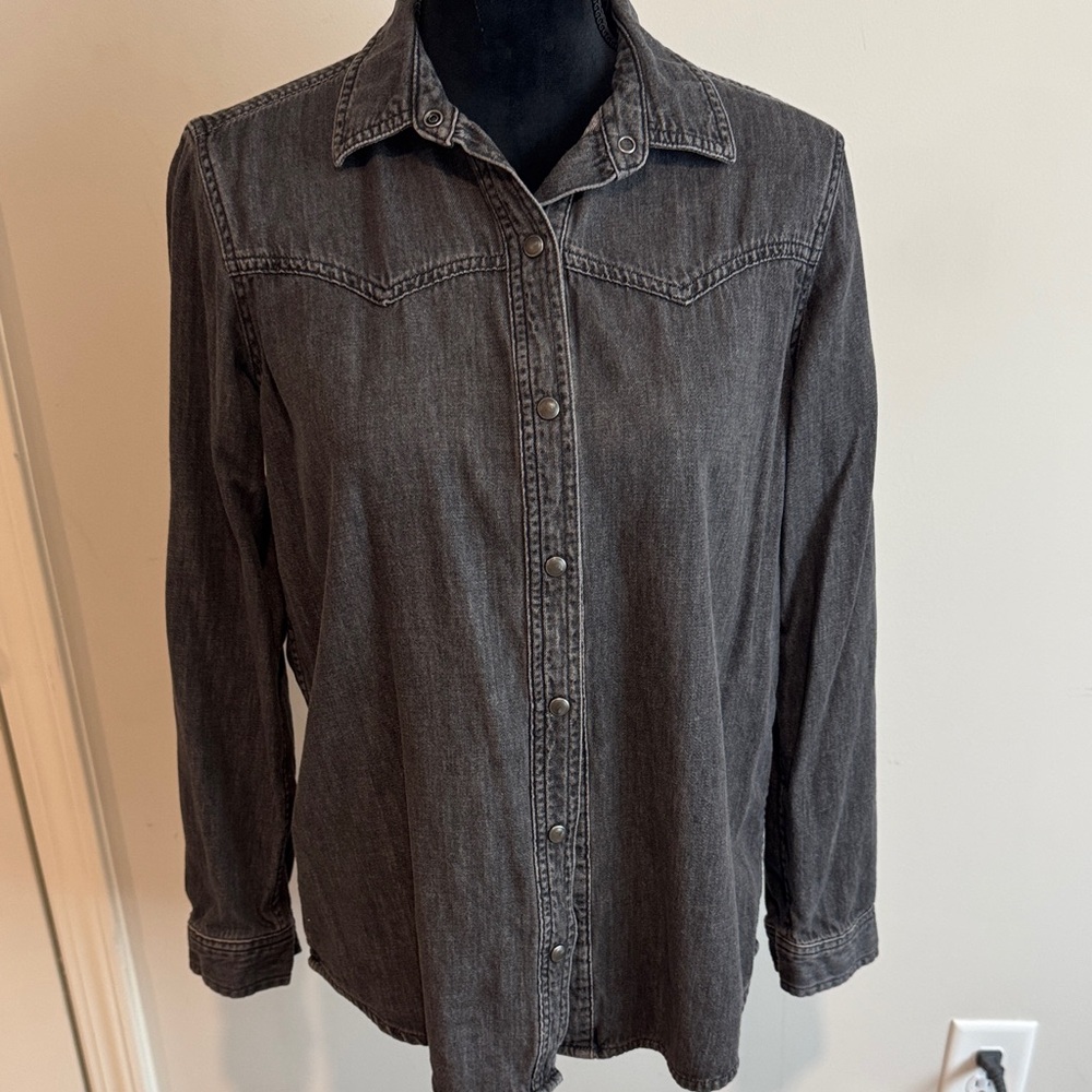 Eddie Bauer Gray Long Sleeve Denim Shirt